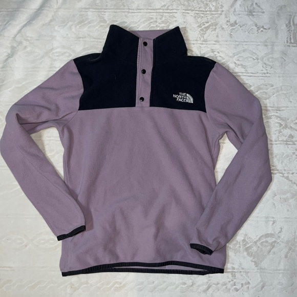 The North Face Other - North face pull over